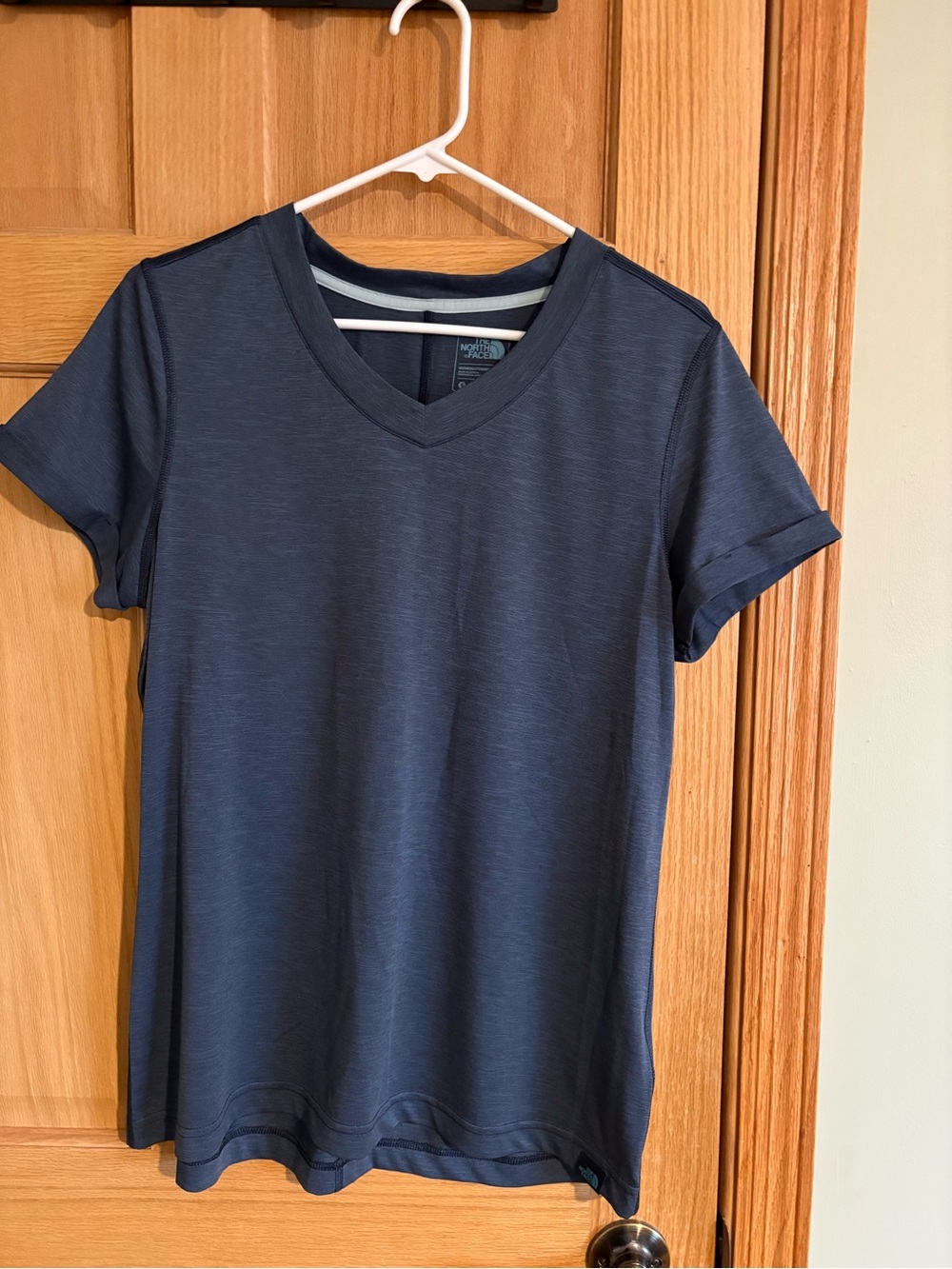 The North Face Women's Navy Blue V-Neck Tee